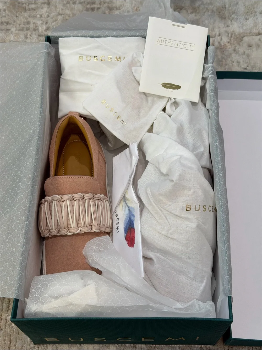Buscemi blush pink